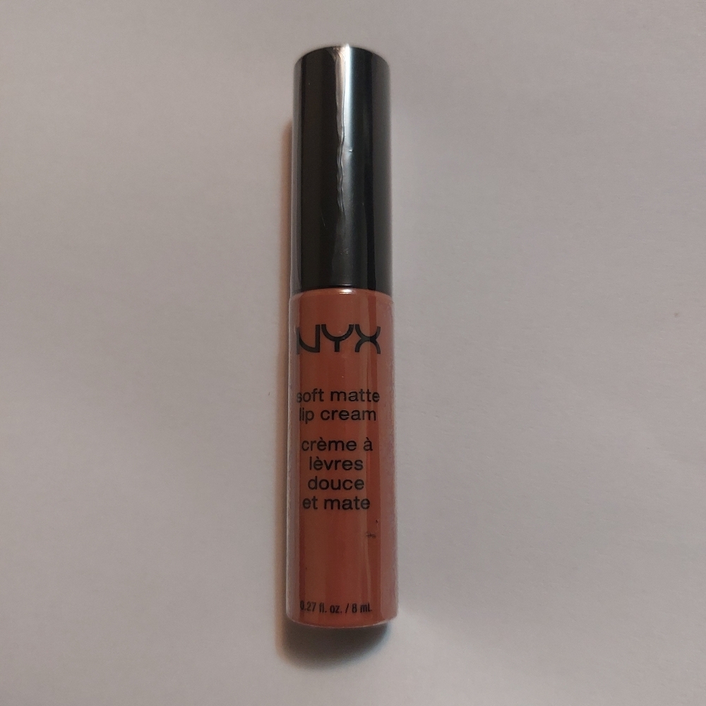 NYX Cosmetics Soft Matte Lip Cream